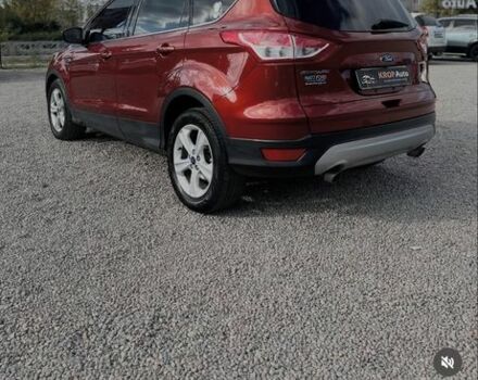 Красный Форд Эскейп, объемом двигателя 2.5 л и пробегом 127 тыс. км за 12200 $, фото 1 на Automoto.ua