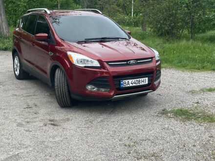 Форд Эскейп 2015 в Кропивницком (Кировограде) на Automoto.ua Красный Форд Эскейп, объемом двигателя 2.49 л и пробегом 125 тыс. км за 13500 $, фото 1 на Automoto.ua