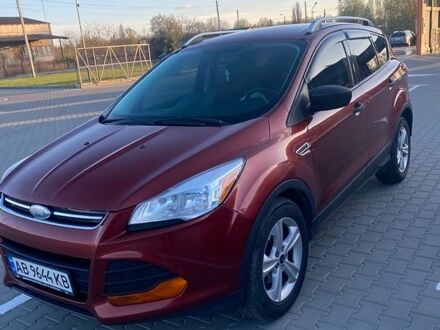 Червоний Форд Ескейп, об'ємом двигуна 2.5 л та пробігом 220 тис. км за 9750 $, фото 1 на Automoto.ua