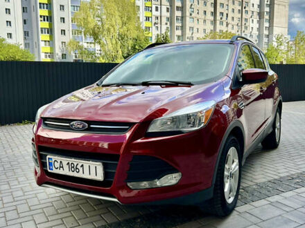 Форд Эскейп 2015 в Житомире на Automoto.ua Красный Форд Эскейп, объемом двигателя 2 л и пробегом 236 тыс. км за 11900 $, фото 1 на Automoto.ua