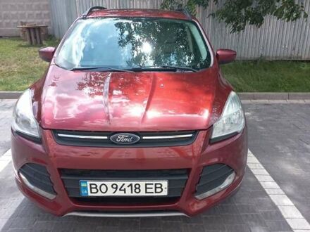 Форд Эскейп 2015 в Тернополе на Automoto.ua Красный Форд Эскейп, объемом двигателя 2 л и пробегом 250 тыс. км за 9550 $, фото 1 на Automoto.ua