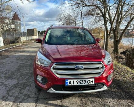 Красный Форд Эскейп, объемом двигателя 2 л и пробегом 159 тыс. км за 12500 $, фото 1 на Automoto.ua