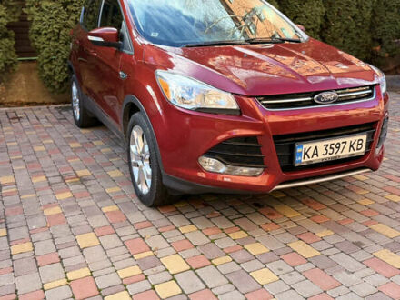 Красный Форд Эскейп, объемом двигателя 2 л и пробегом 109 тыс. км за 14000 $, фото 1 на Automoto.ua