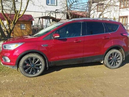 Форд Эскейп 2016 в Ивано-Франковске на Automoto.ua Красный Форд Эскейп, объемом двигателя 2 л и пробегом 100 тыс. км за 15500 $, фото 1 на Automoto.ua