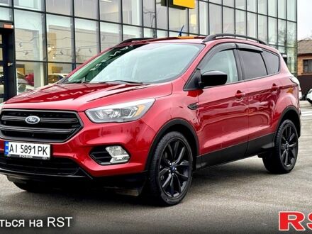 Форд Эскейп 2016 в Белой Церкве на Automoto.ua Красный Форд Эскейп, объемом двигателя 1.5 л и пробегом 129 тыс. км за 14300 $, фото 1 на Automoto.ua