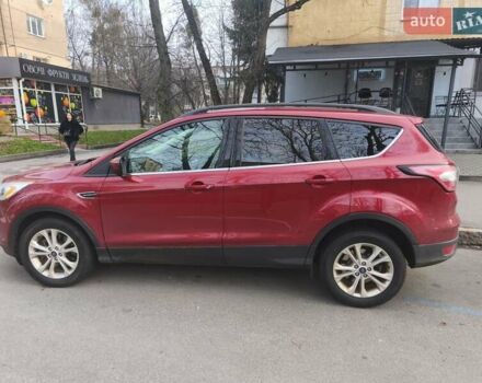 Красный Форд Эскейп, объемом двигателя 2 л и пробегом 178 тыс. км за 15000 $, фото 1 на Automoto.ua
