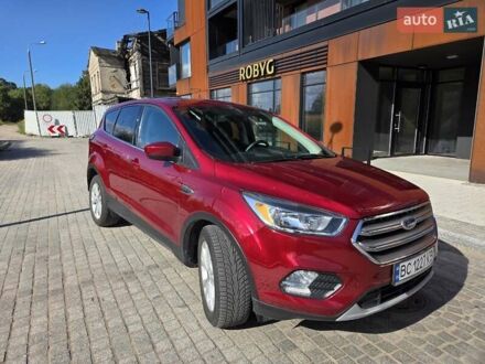 Красный Форд Эскейп, объемом двигателя 1.5 л и пробегом 101 тыс. км за 12700 $, фото 1 на Automoto.ua