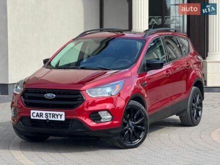 Червоний Форд Ескейп, об'ємом двигуна 1.5 л та пробігом 150 тис. км за 12900 $, фото 1 на Automoto.ua