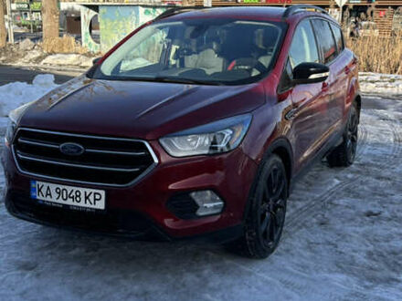 Красный Форд Эскейп, объемом двигателя 1.5 л и пробегом 147 тыс. км за 14000 $, фото 1 на Automoto.ua