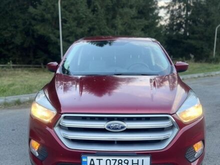 Червоний Форд Ескейп, об'ємом двигуна 2 л та пробігом 163 тис. км за 12528 $, фото 1 на Automoto.ua