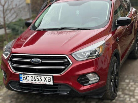 Красный Форд Эскейп, объемом двигателя 1.5 л и пробегом 235 тыс. км за 11500 $, фото 1 на Automoto.ua