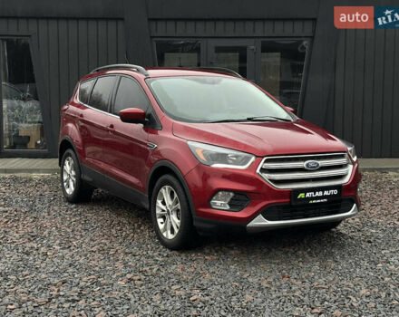 Красный Форд Эскейп, объемом двигателя 1.5 л и пробегом 66 тыс. км за 14300 $, фото 1 на Automoto.ua