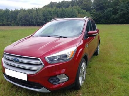 Форд Эскейп 2018 в Ровно на Automoto.ua Красный Форд Эскейп, объемом двигателя 1.5 л и пробегом 111 тыс. км за 10300 $, фото 1 на Automoto.ua