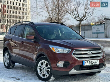 Форд Ескейп 2018 у Дніпро (Дніпропетровську) на Automoto.ua Червоний Форд Ескейп, об'ємом двигуна 1.5 л та пробігом 189 тис. км за 13500 $, фото 1 на Automoto.ua