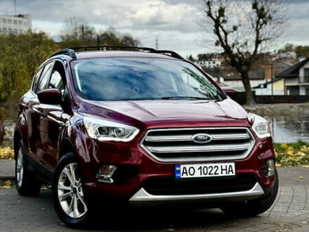 Форд Ескейп 2018 у Львові на Automoto.ua Червоний Форд Ескейп, об'ємом двигуна 1.5 л та пробігом 105 тис. км за 13300 $, фото 1 на Automoto.ua