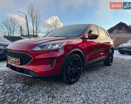 Красный Форд Эскейп, объемом двигателя 0 л и пробегом 115 тыс. км за 14799 $, фото 1 на Automoto.ua