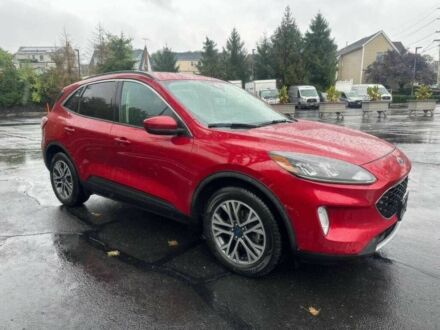 Форд Ескейп 2020 у Дніпро (Дніпропетровську) на Automoto.ua Червоний Форд Ескейп, об'ємом двигуна 2 л та пробігом 47 тис. км за 9000 $, фото 1 на Automoto.ua