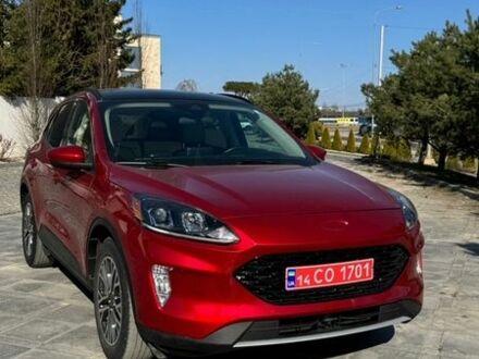 Красный Форд Эскейп, объемом двигателя 1.5 л и пробегом 57 тыс. км за 16800 $, фото 1 на Automoto.ua