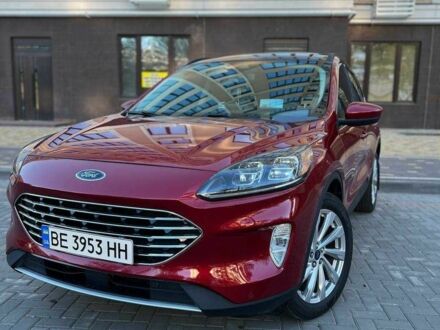 Форд Эскейп 2021 в Николаеве на Automoto.ua Красный Форд Эскейп, объемом двигателя 2.5 л и пробегом 96 тыс. км за 27999 $, фото 1 на Automoto.ua