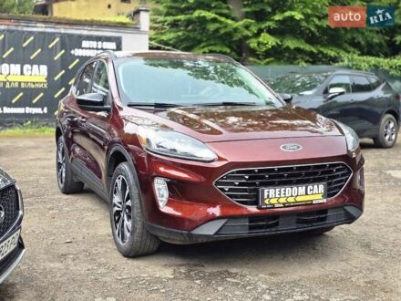 Форд Ескейп 2021 у Львові на Automoto.ua Червоний Форд Ескейп, об'ємом двигуна 2 л та пробігом 36 тис. км за 21000 $, фото 1 на Automoto.ua