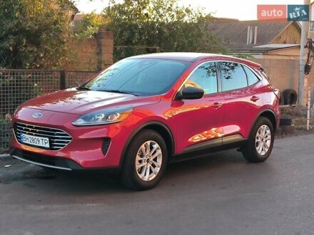 Форд Эскейп 2022 в Одессе на Automoto.ua Красный Форд Эскейп, объемом двигателя 1.5 л и пробегом 11 тыс. км за 23300 $, фото 1 на Automoto.ua