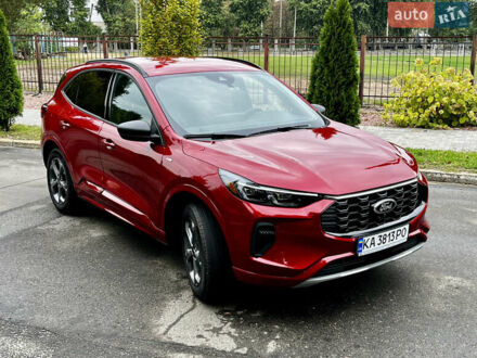 Форд Эскейп 2024 в Киеве на Automoto.ua Красный Форд Эскейп, объемом двигателя 1.5 л и пробегом 13 тыс. км за 25500 $, фото 1 на Automoto.ua