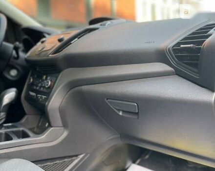 Форд Эскейп 2018 в Черновцах на Automoto.ua Форд Эскейп, объемом двигателя 1.5 л и пробегом 120 тыс. км за 13800 $, фото 13 на Automoto.ua