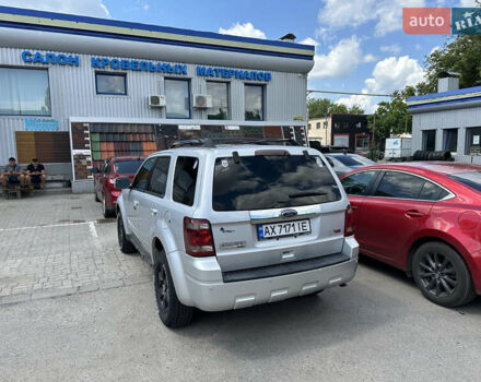 Форд Эскейп, объемом двигателя 3 л и пробегом 299 тыс. км за 8000 $, фото 2 на Automoto.ua