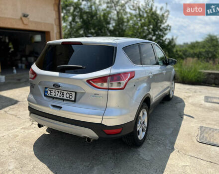 Форд Эскейп, объемом двигателя 1.6 л и пробегом 196 тыс. км за 9800 $, фото 5 на Automoto.ua