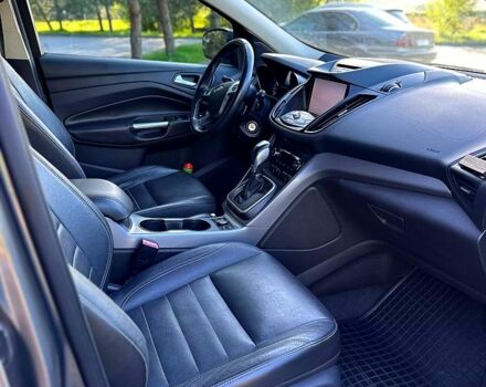 Форд Эскейп, объемом двигателя 1.6 л и пробегом 156 тыс. км за 9450 $, фото 5 на Automoto.ua