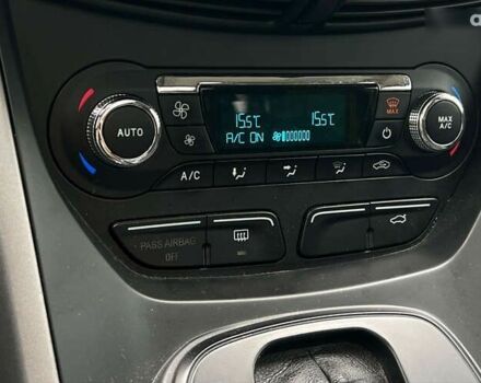 Форд Эскейп, объемом двигателя 2 л и пробегом 184 тыс. км за 13800 $, фото 19 на Automoto.ua