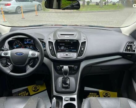 Форд Эскейп, объемом двигателя 2 л и пробегом 184 тыс. км за 13800 $, фото 11 на Automoto.ua
