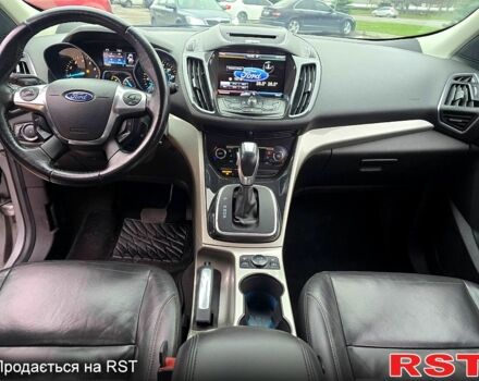 Форд Эскейп, объемом двигателя 1.6 л и пробегом 230 тыс. км за 9300 $, фото 9 на Automoto.ua