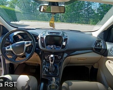 Форд Ескейп, об'ємом двигуна 2 л та пробігом 180 тис. км за 13500 $, фото 1 на Automoto.ua