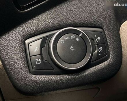 Форд Эскейп, объемом двигателя 2 л и пробегом 191 тыс. км за 12690 $, фото 27 на Automoto.ua