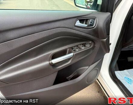 Форд Эскейп, объемом двигателя 2 л и пробегом 115 тыс. км за 9500 $, фото 7 на Automoto.ua