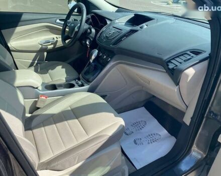 Форд Эскейп, объемом двигателя 1.6 л и пробегом 126 тыс. км за 12999 $, фото 9 на Automoto.ua