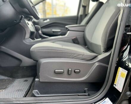 Форд Эскейп, объемом двигателя 1.5 л и пробегом 187 тыс. км за 12000 $, фото 19 на Automoto.ua