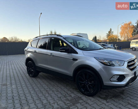 Форд Эскейп, объемом двигателя 2 л и пробегом 144 тыс. км за 13900 $, фото 10 на Automoto.ua