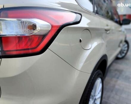 Форд Ескейп, об'ємом двигуна 1.5 л та пробігом 229 тис. км за 10990 $, фото 18 на Automoto.ua