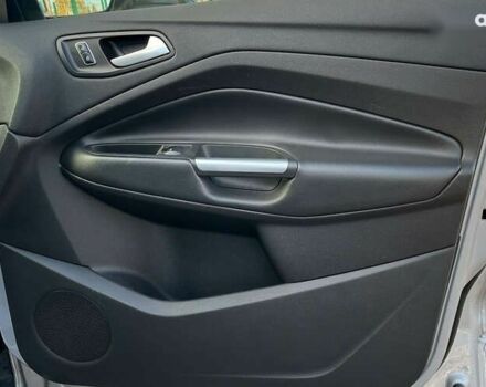 Форд Эскейп, объемом двигателя 0 л и пробегом 172 тыс. км за 11500 $, фото 20 на Automoto.ua