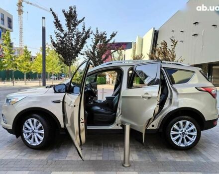 Форд Ескейп, об'ємом двигуна 1.5 л та пробігом 229 тис. км за 10990 $, фото 10 на Automoto.ua