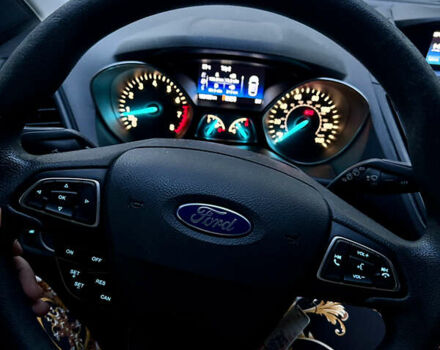 Форд Эскейп, объемом двигателя 2.5 л и пробегом 198 тыс. км за 13950 $, фото 7 на Automoto.ua