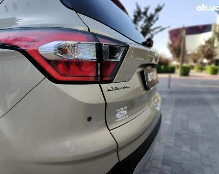 Форд Ескейп, об'ємом двигуна 1.5 л та пробігом 229 тис. км за 10990 $, фото 15 на Automoto.ua