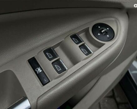 Форд Эскейп, объемом двигателя 2 л и пробегом 158 тыс. км за 13500 $, фото 16 на Automoto.ua