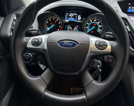 Форд Эскейп, объемом двигателя 2.5 л и пробегом 219 тыс. км за 12500 $, фото 3 на Automoto.ua