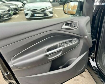 Форд Эскейп, объемом двигателя 1.5 л и пробегом 187 тыс. км за 12000 $, фото 18 на Automoto.ua