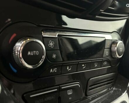 Форд Эскейп, объемом двигателя 2 л и пробегом 158 тыс. км за 13500 $, фото 23 на Automoto.ua