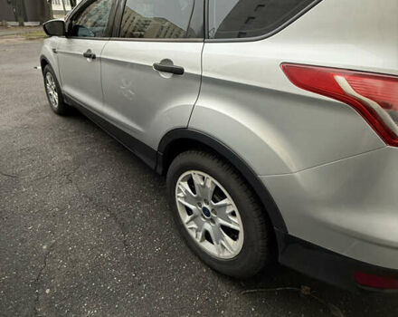 Форд Эскейп, объемом двигателя 2.5 л и пробегом 219 тыс. км за 12500 $, фото 6 на Automoto.ua