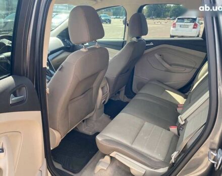 Форд Эскейп, объемом двигателя 1.6 л и пробегом 126 тыс. км за 12999 $, фото 10 на Automoto.ua